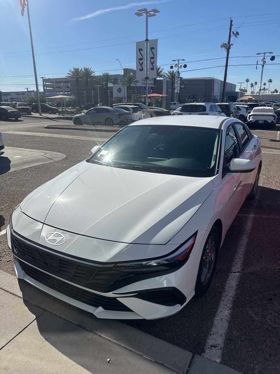 2024 Hyundai Elantra SE