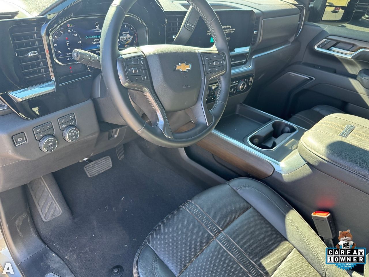 2025 Chevrolet Silverado 3500HD High Country - Photo 11