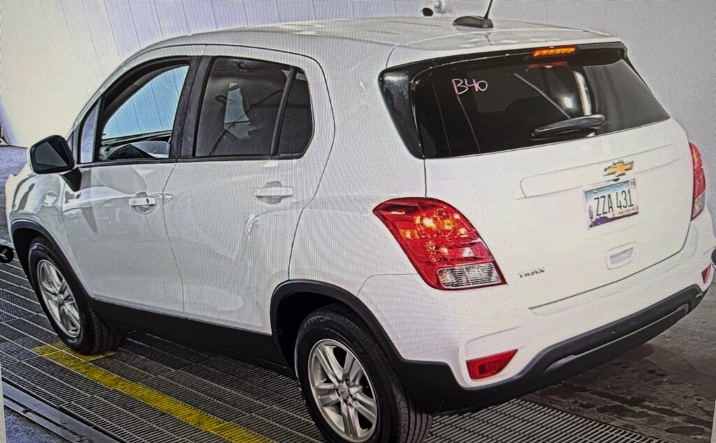 Used 2021 Chevrolet Trax LS SUV