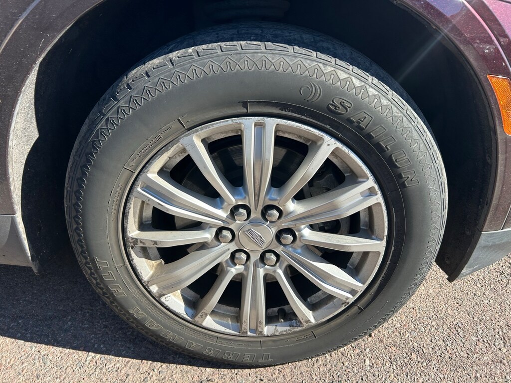 Used 2017 CADILLAC XT5 Base SUV