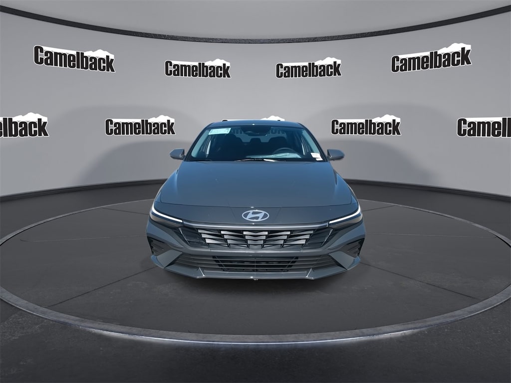 New 2026 Hyundai Elantra SE Sedan