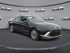 2025 Hyundai Sonata Hybrid Limited Sedan