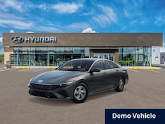 2026 Hyundai Elantra SE Sedan