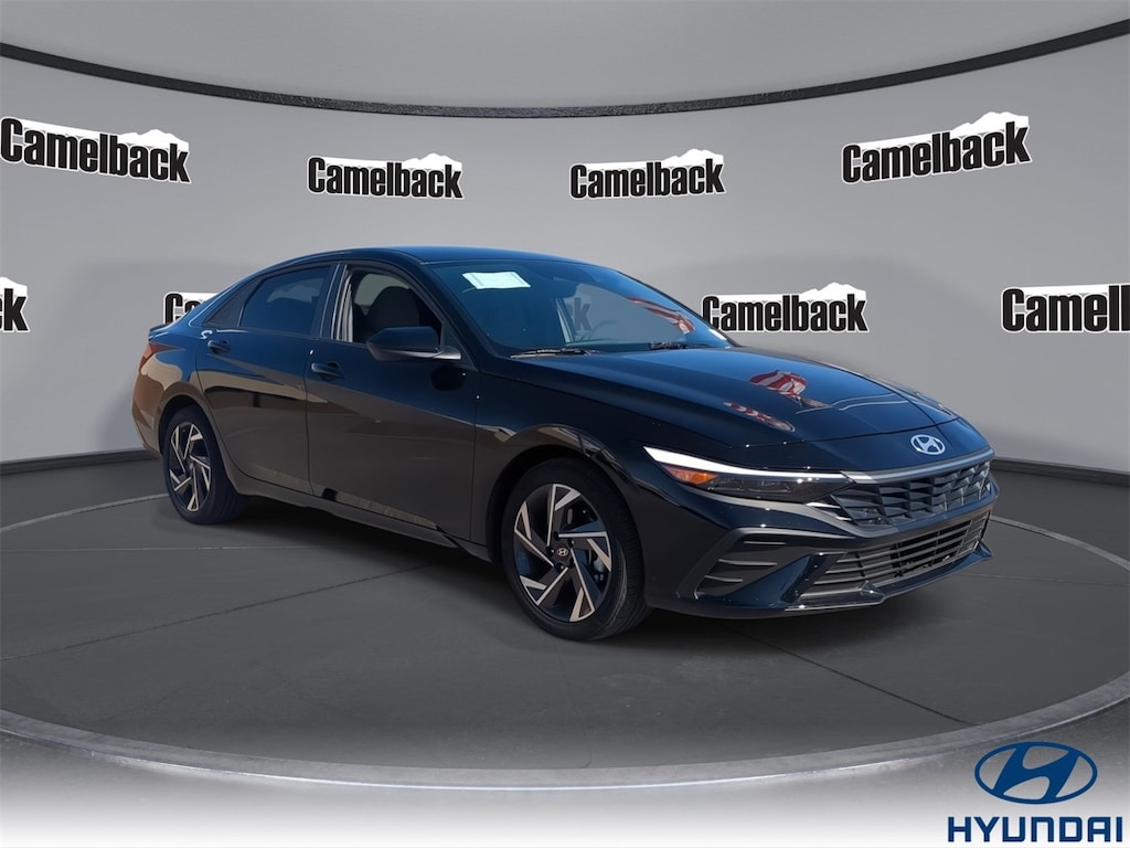 New 2025 Hyundai Elantra SEL Sport Sedan