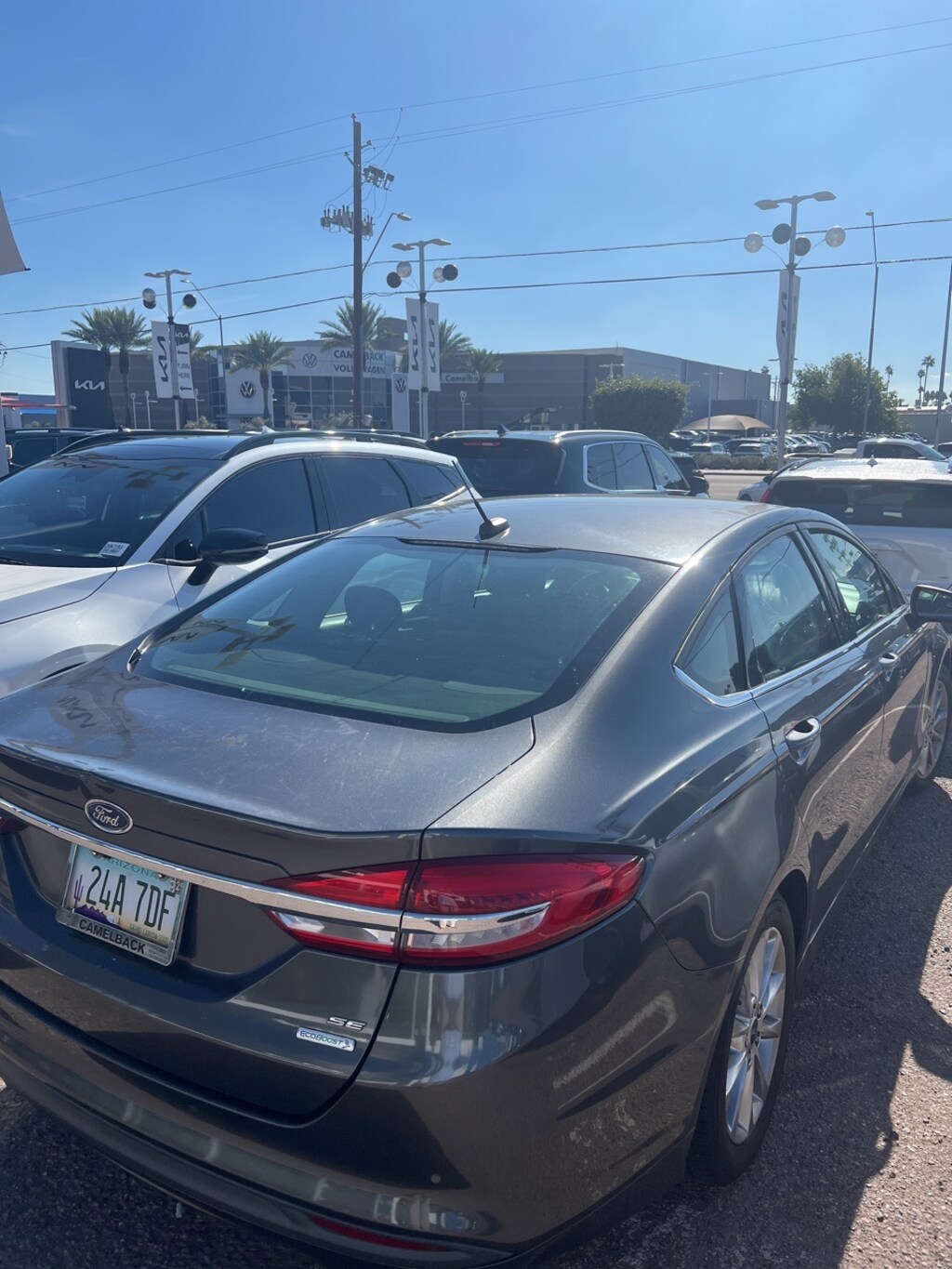 Used 2017 Ford Fusion SE Sedan