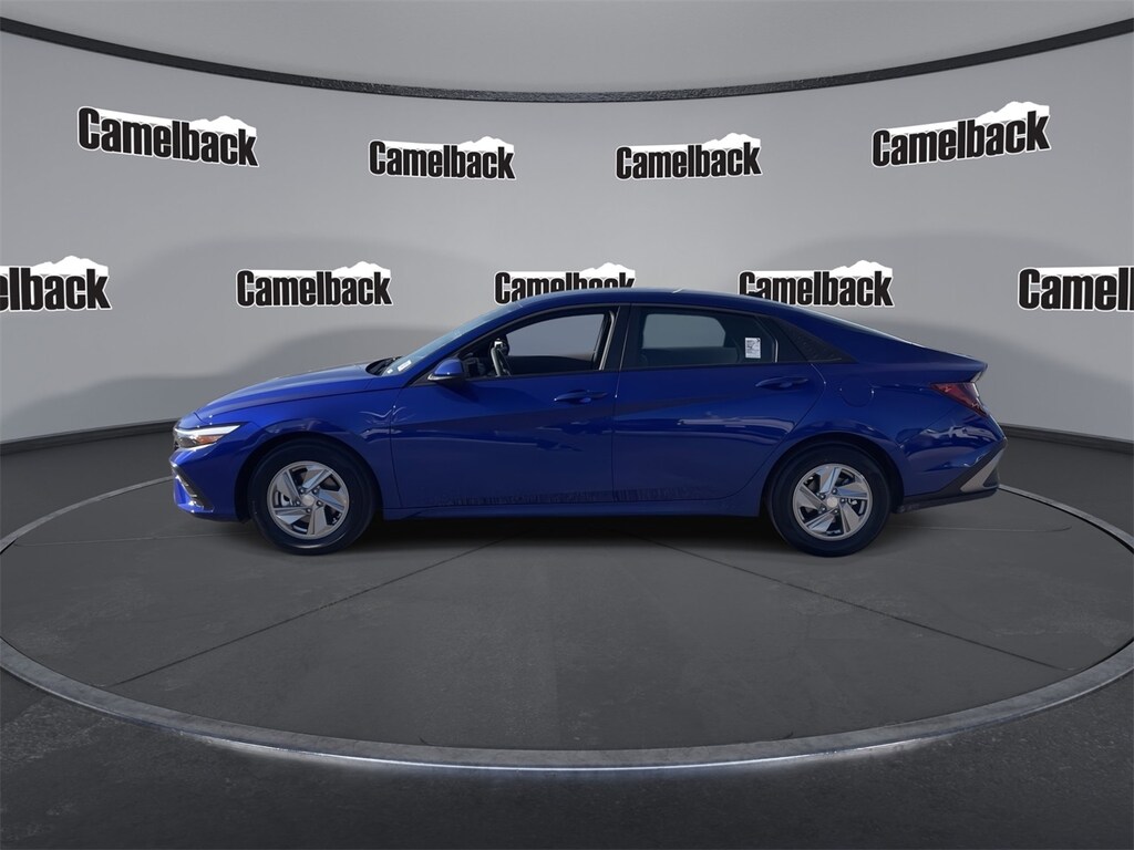 New 2026 Hyundai Elantra SE Sedan