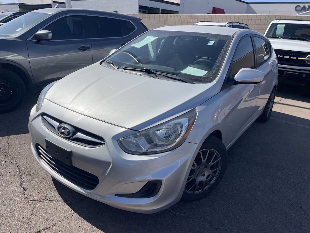 Used 2012 Hyundai Accent GS Hatchback