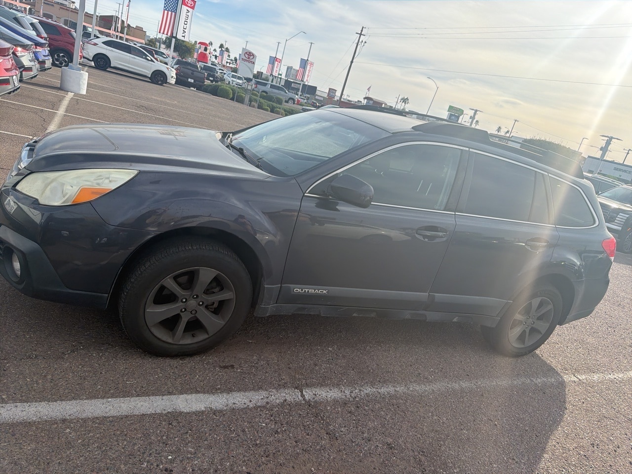 2013 Subaru Outback Premium's photo