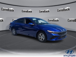 2025 Hyundai Elantra SE Sedan