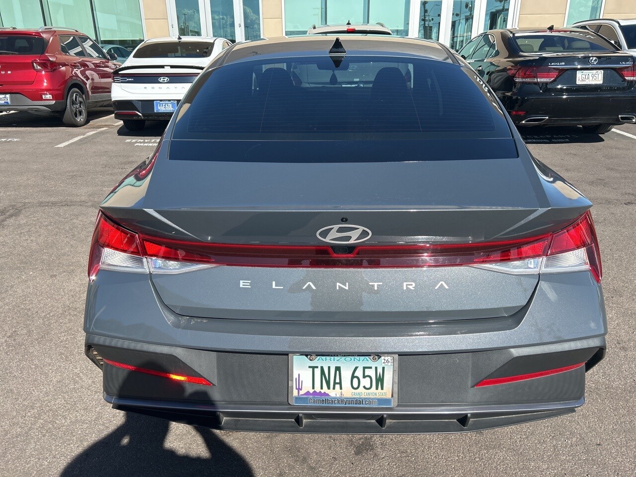 2024 Hyundai Elantra SEL photo 4