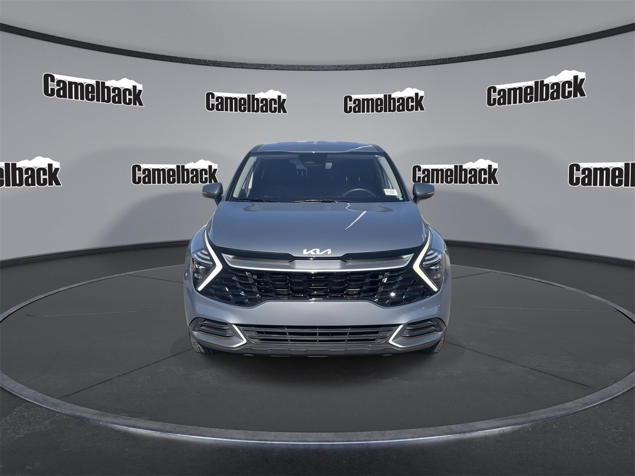 2024 Kia Sportage EX photo 2