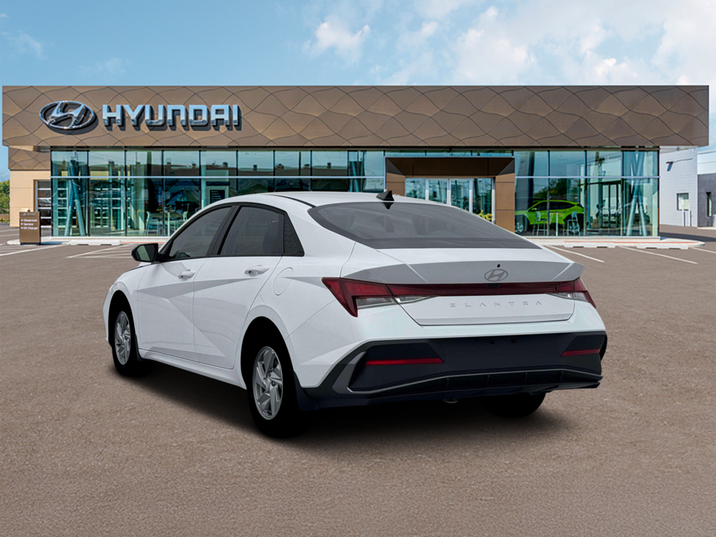 New 2026 Hyundai Elantra SE Sedan