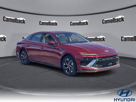 2025 Hyundai Sonata SEL Sedan