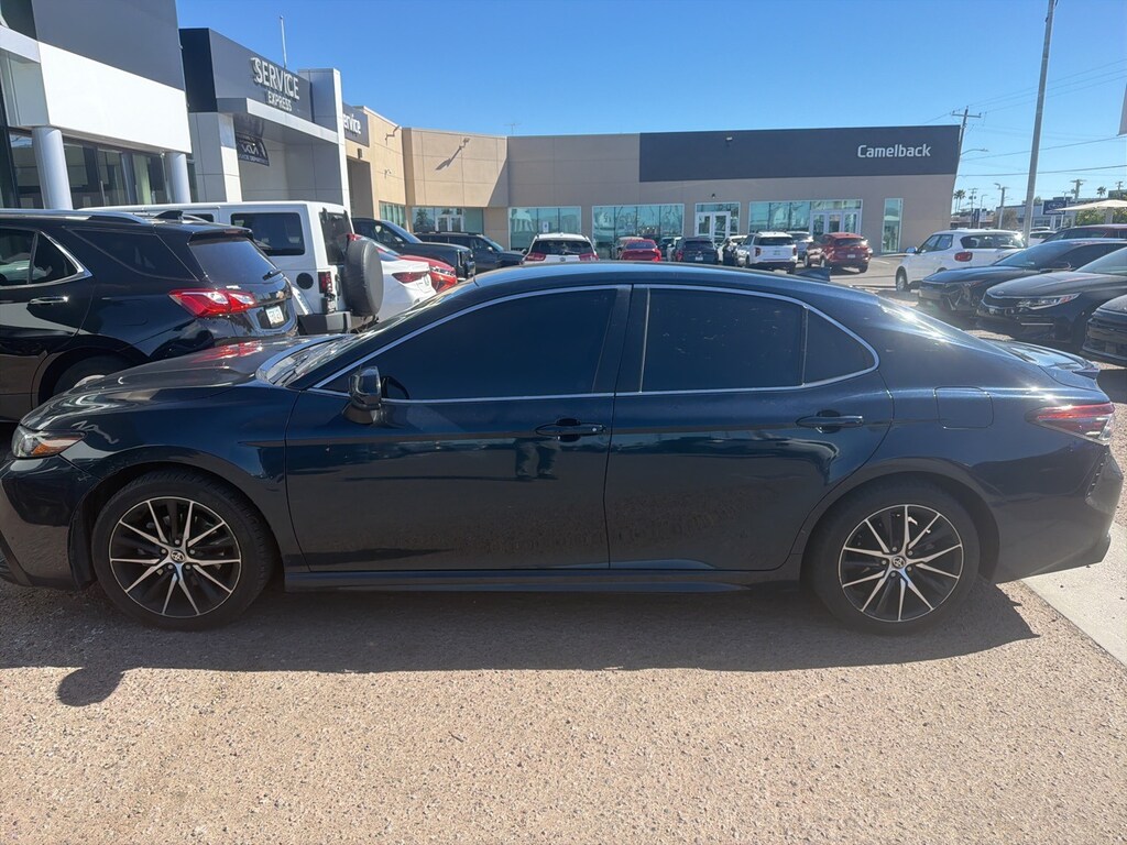 Used 2021 Toyota Camry SE Sedan