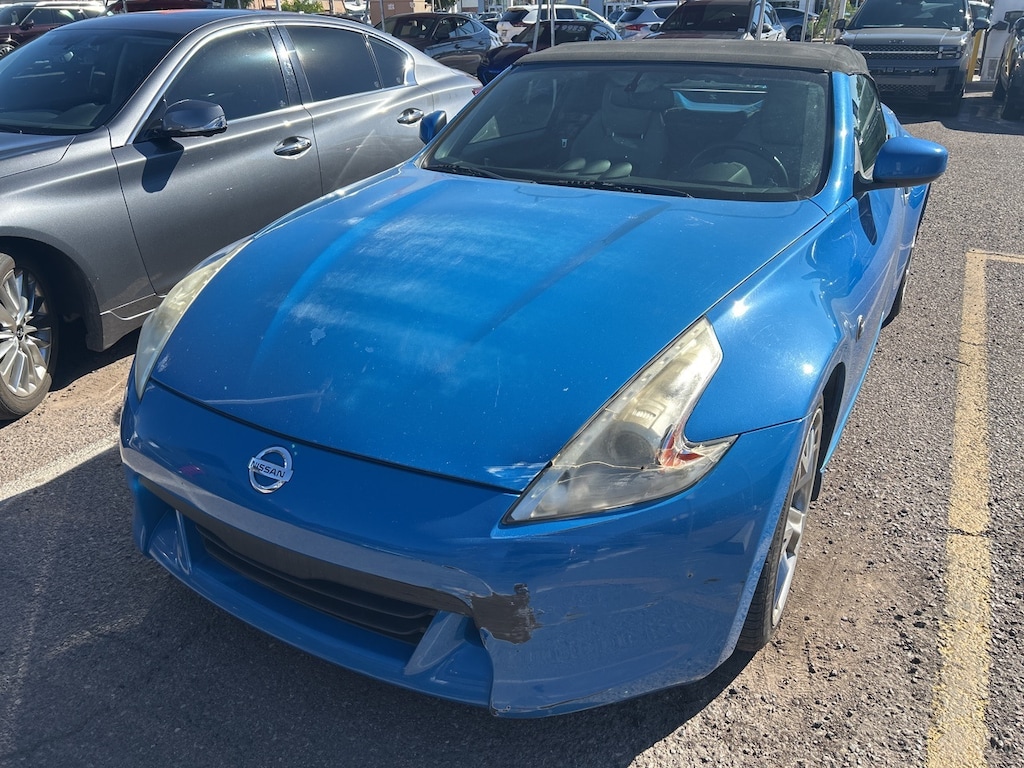 Used 2010 Nissan 370Z Base Convertible