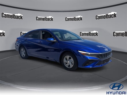 2025 Hyundai Elantra SE Sedan