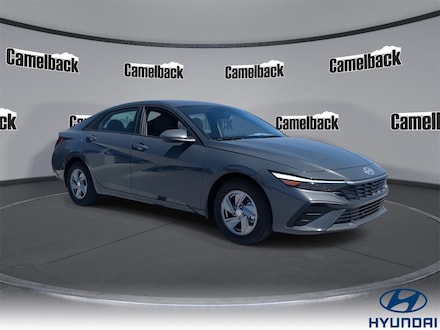 2025 Hyundai Elantra SE Sedan