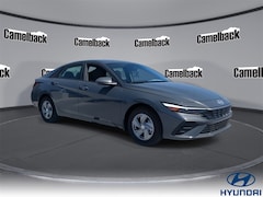 2025 Hyundai Elantra SE Sedan