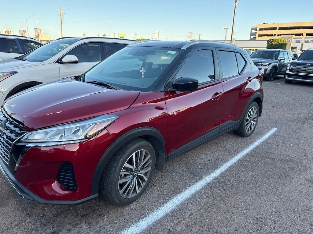 Used 2024 Nissan Kicks SV SUV