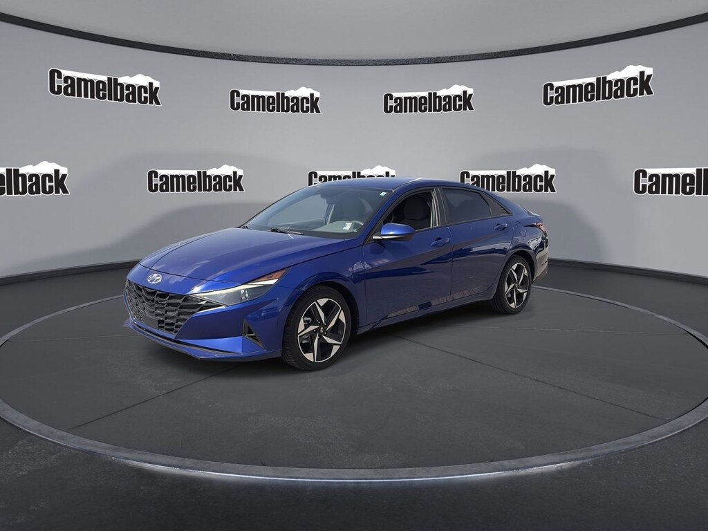Used 2023 Hyundai Elantra SEL Sedan