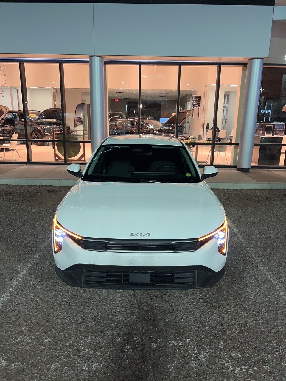 2025 Kia K4 LX photo 2