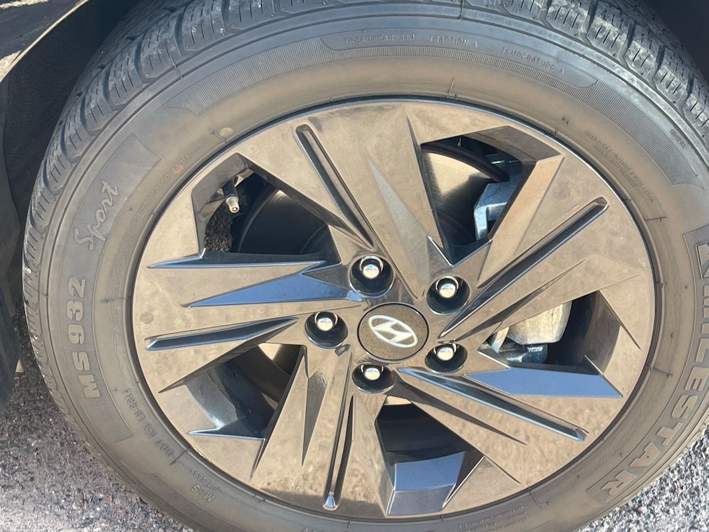 Certified 2021 Hyundai Elantra SEL Sedan