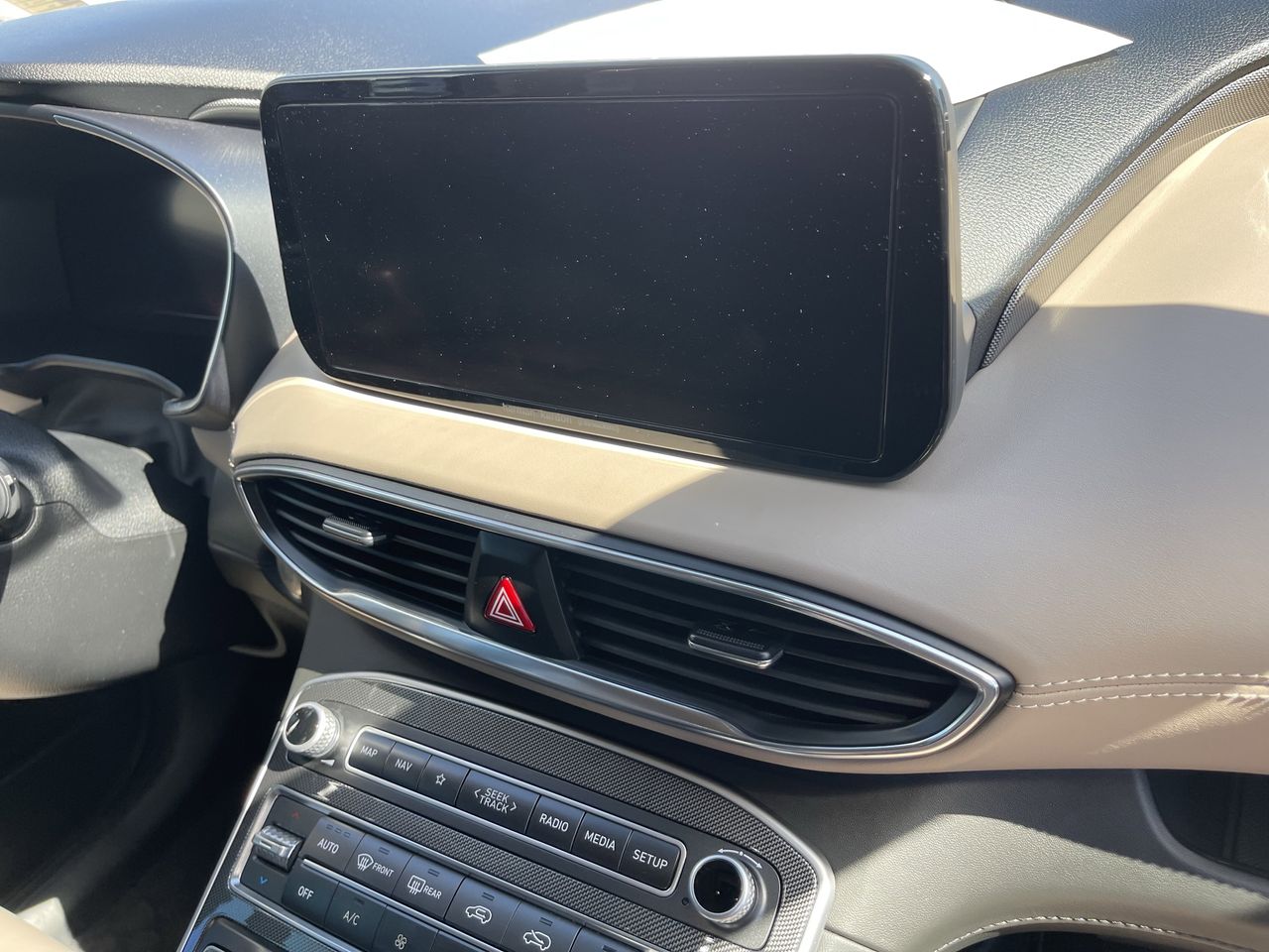 Certified Used 2023  Hyundai Limi image 8