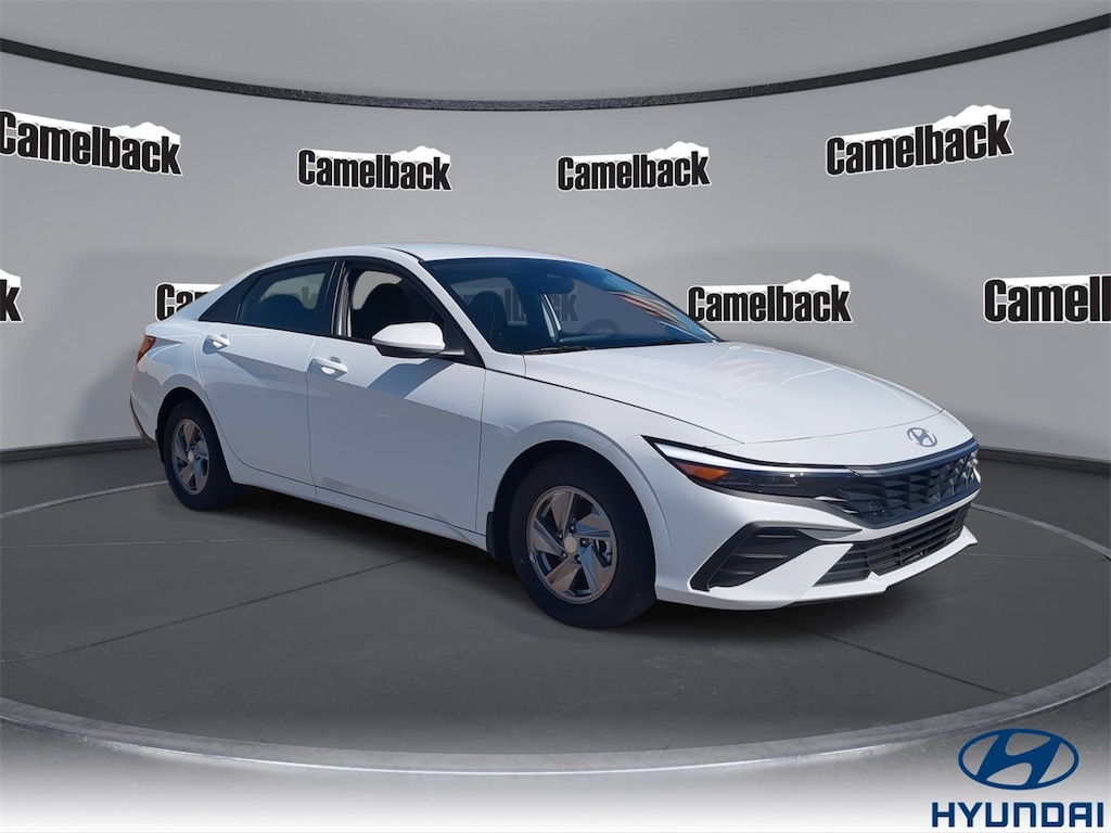 New 2026 Hyundai Elantra SE Sedan