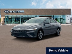 2025 Hyundai Elantra SEL Sport Sedan
