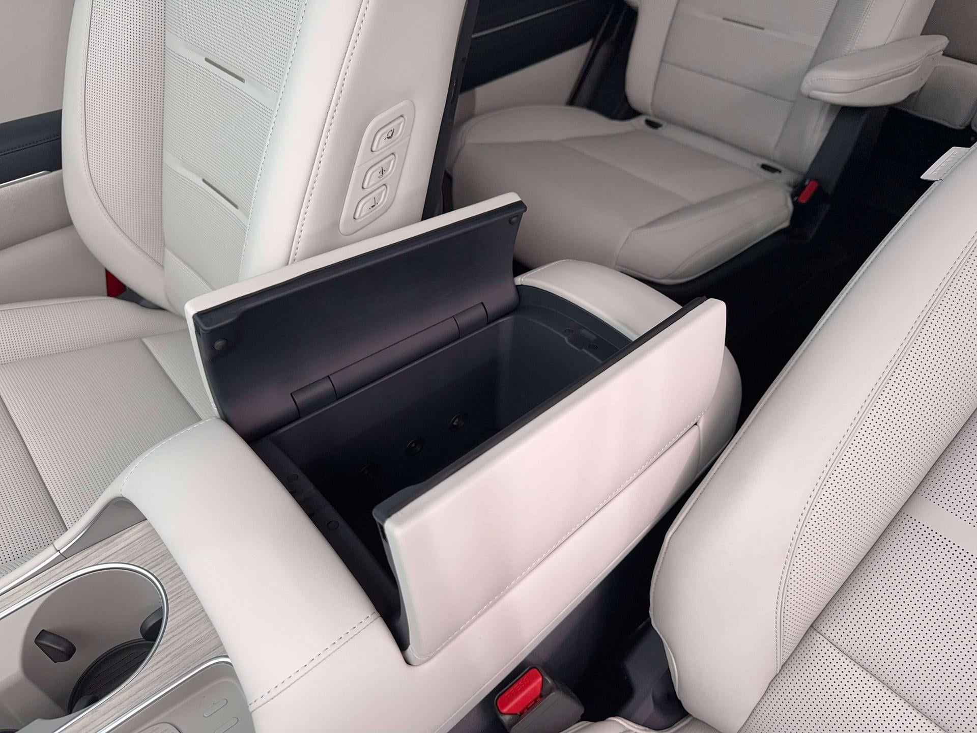 2026 Hyundai Palisade Calligraphy - Photo 18