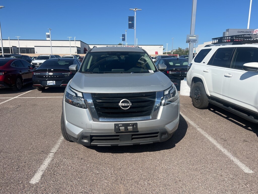 Used 2022 Nissan Pathfinder SV SUV