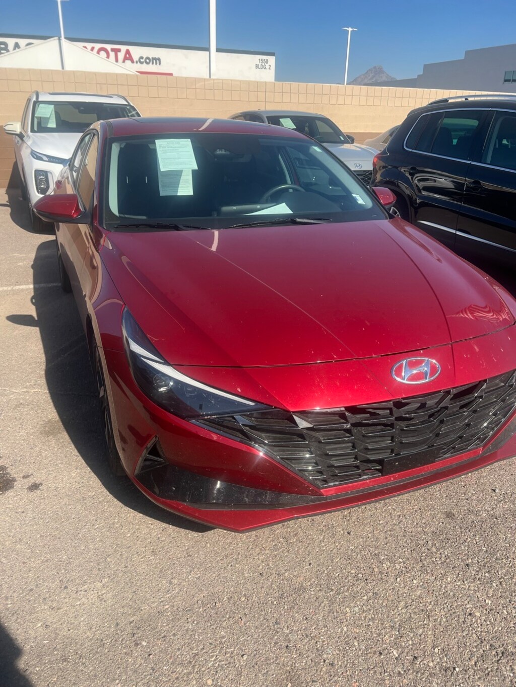 Used 2023 Hyundai Elantra HEV Limi Sedan