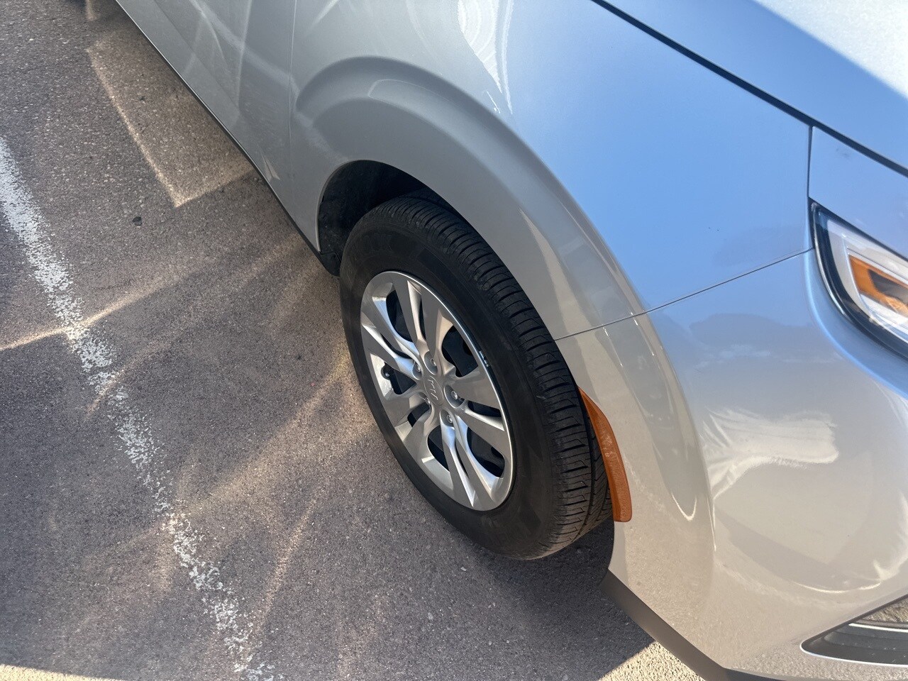 2021 Kia Soul LX photo 3