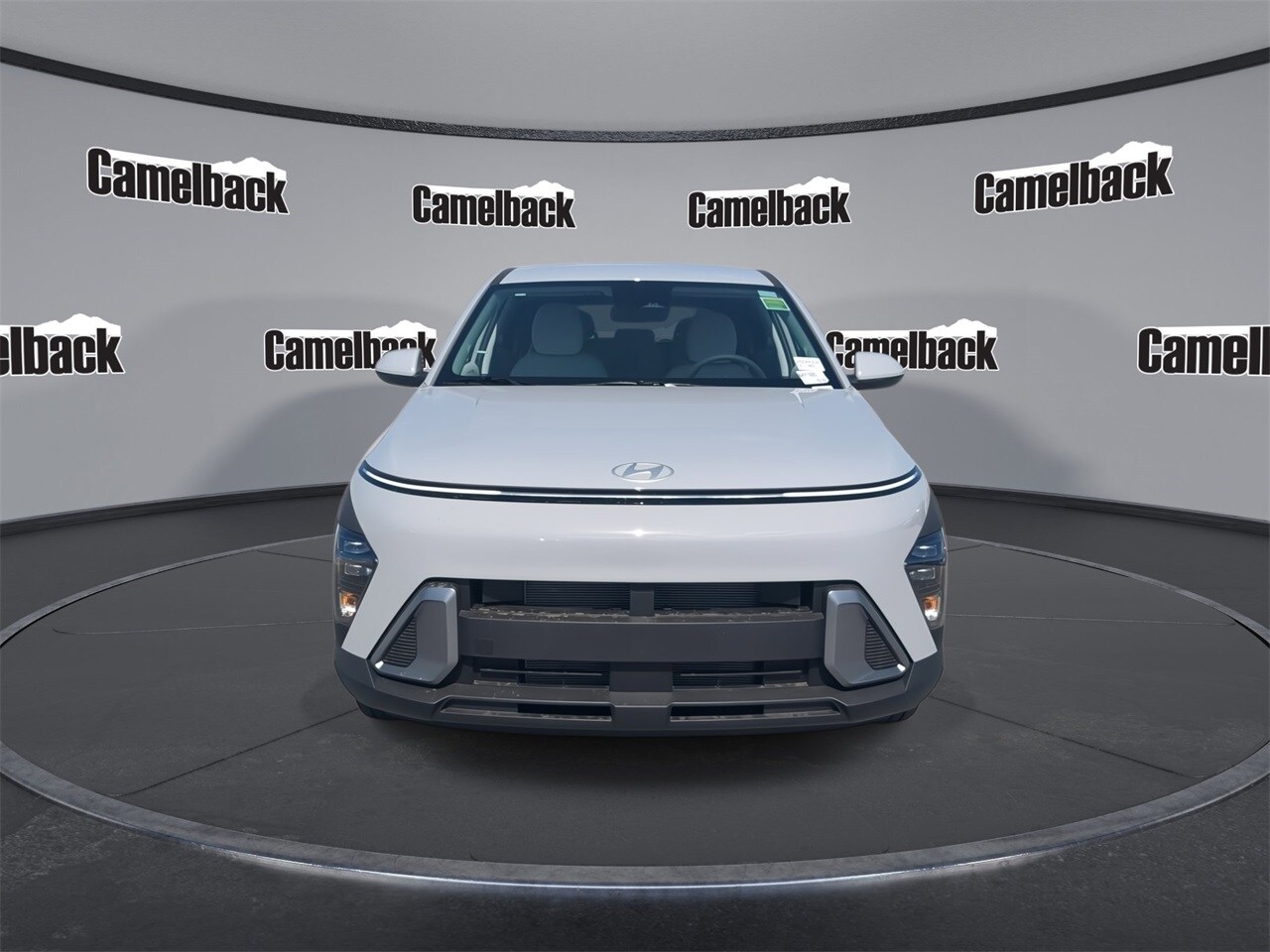 2026 Hyundai Kona SE photo 2