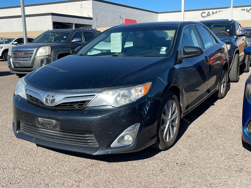 Used 2014 Toyota Camry XLE Sedan