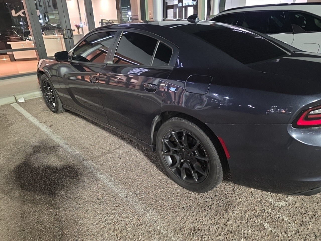 2016 Dodge Charger SXT photo 3