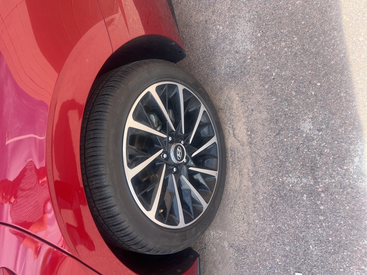 2023 Hyundai Sonata Hybrid Limited photo 2