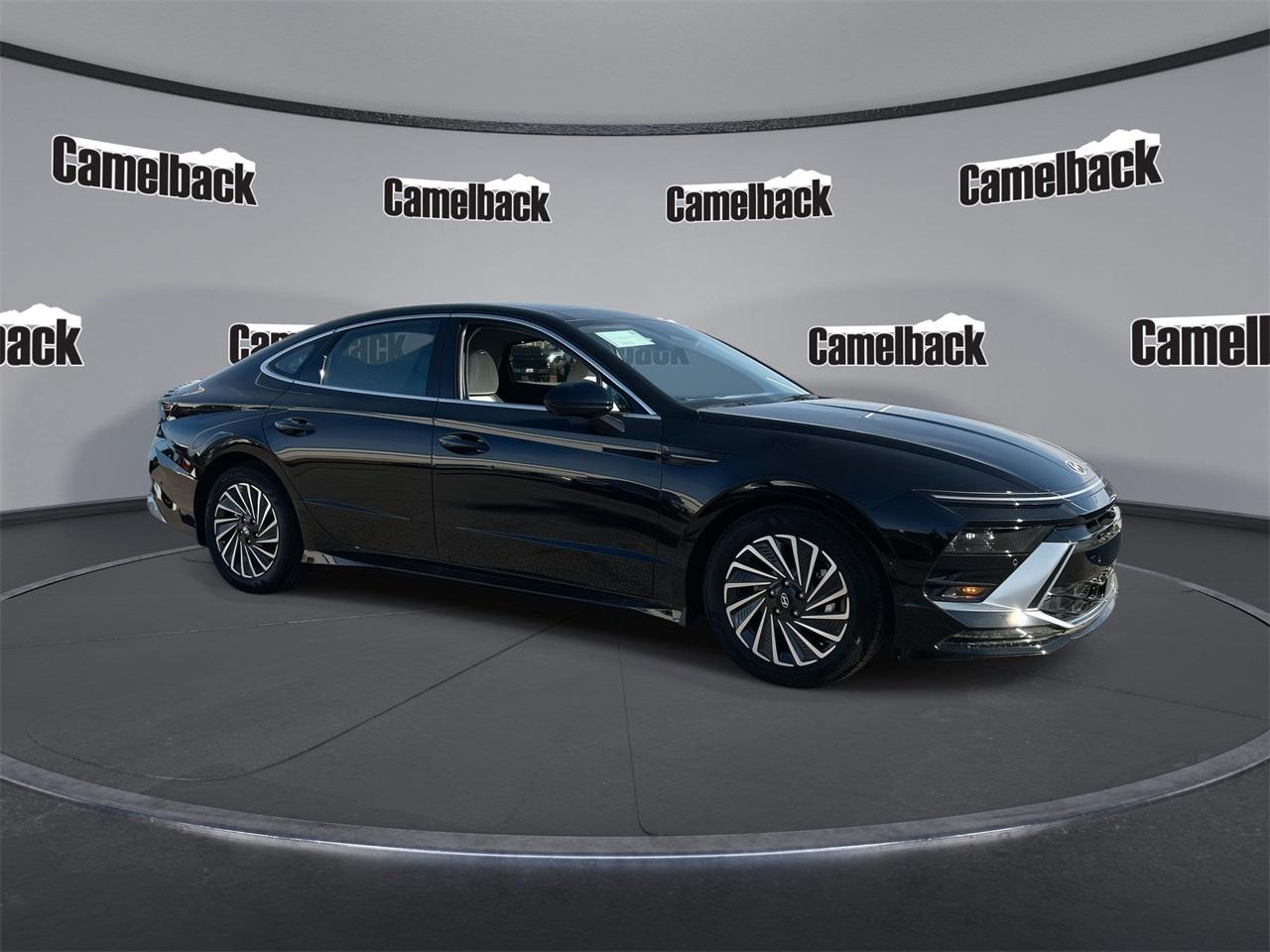 2025 Hyundai Sonata Hybrid