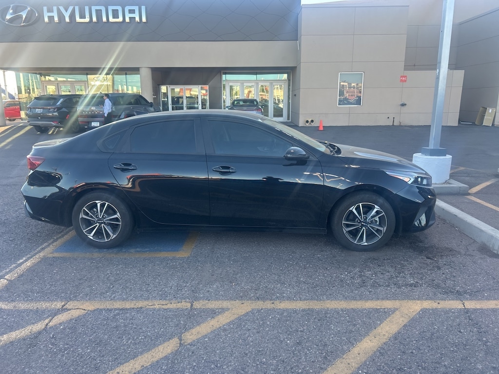 Used 2024 Kia Forte LXS Sedan