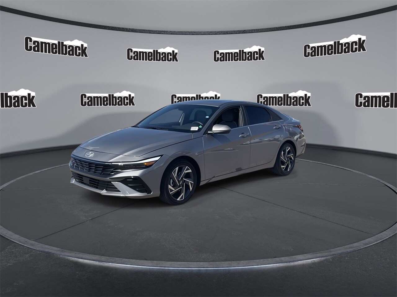 2025 Hyundai Elantra Hybrid photo 3