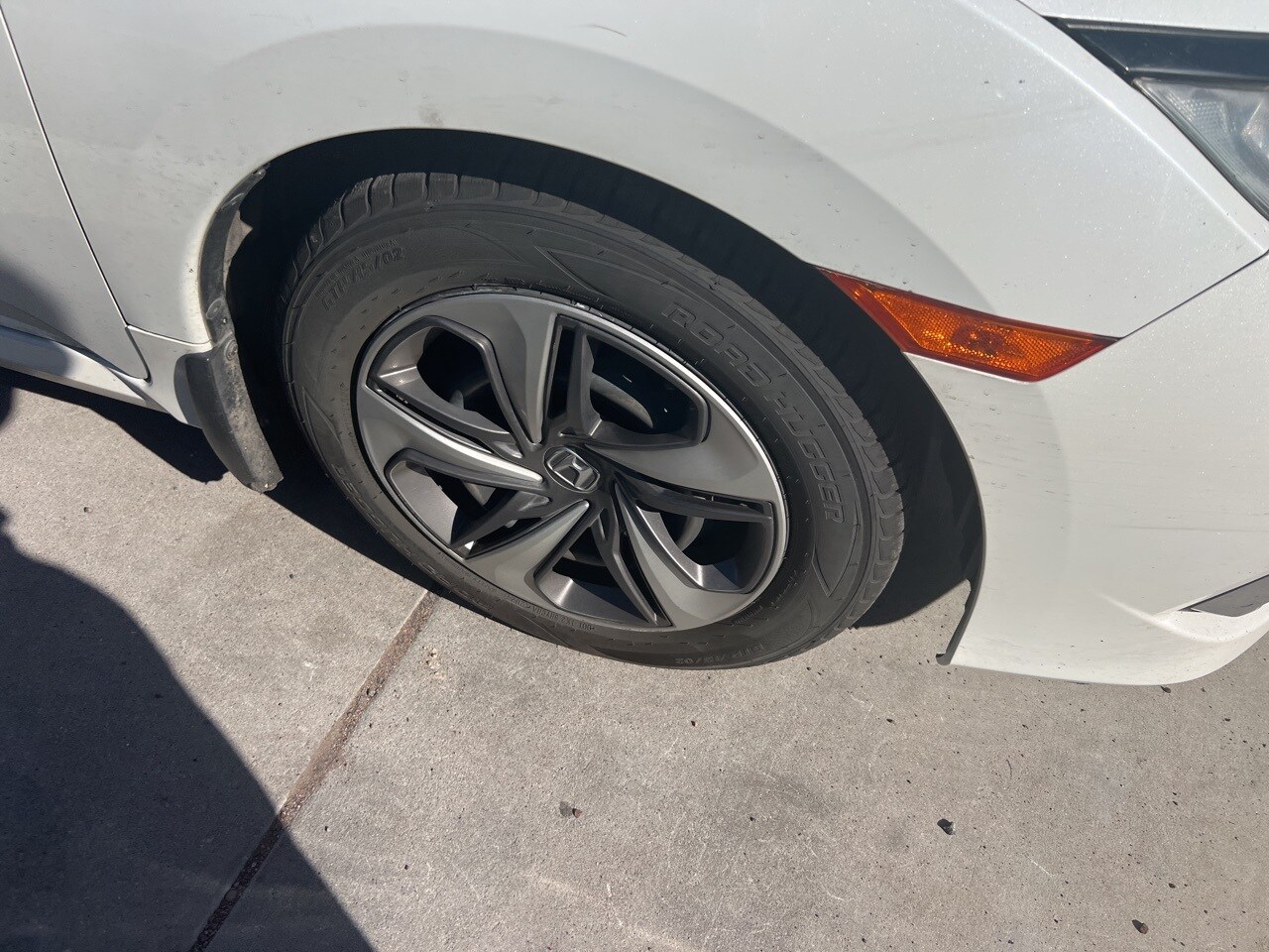 2019 Honda Civic LX photo 4