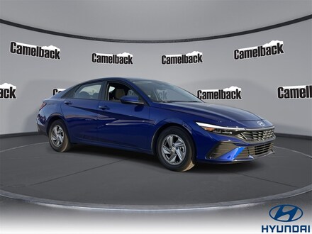 2025 Hyundai Elantra SE Sedan