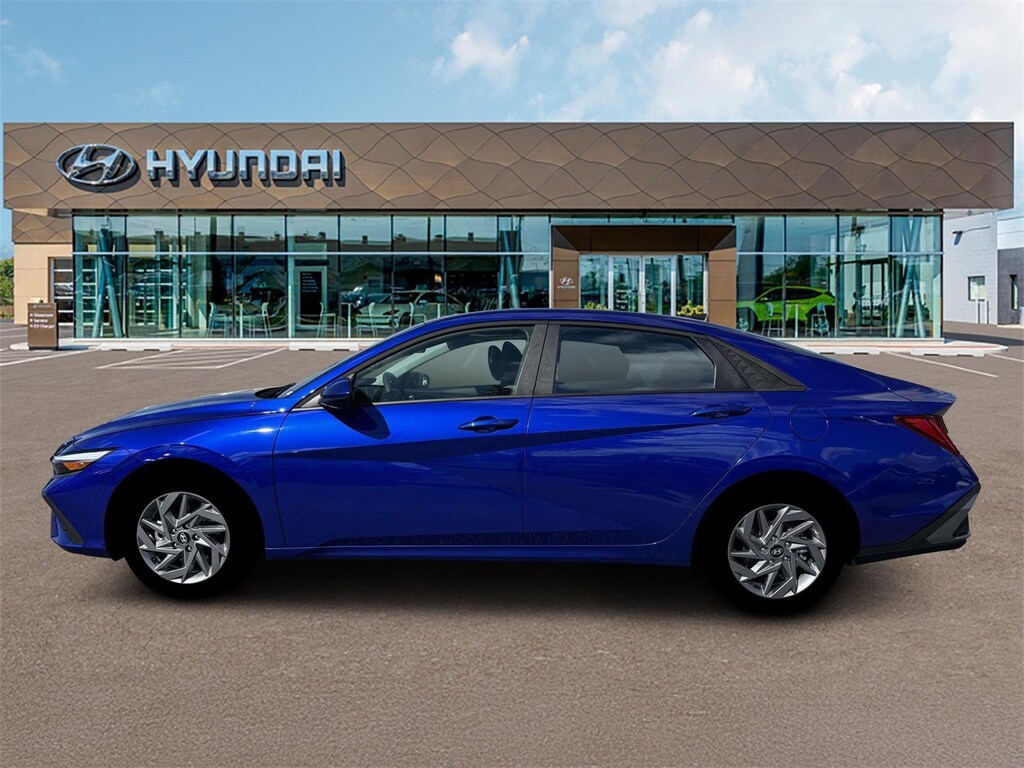 New 2026 Hyundai Elantra Hybrid Blue Sedan