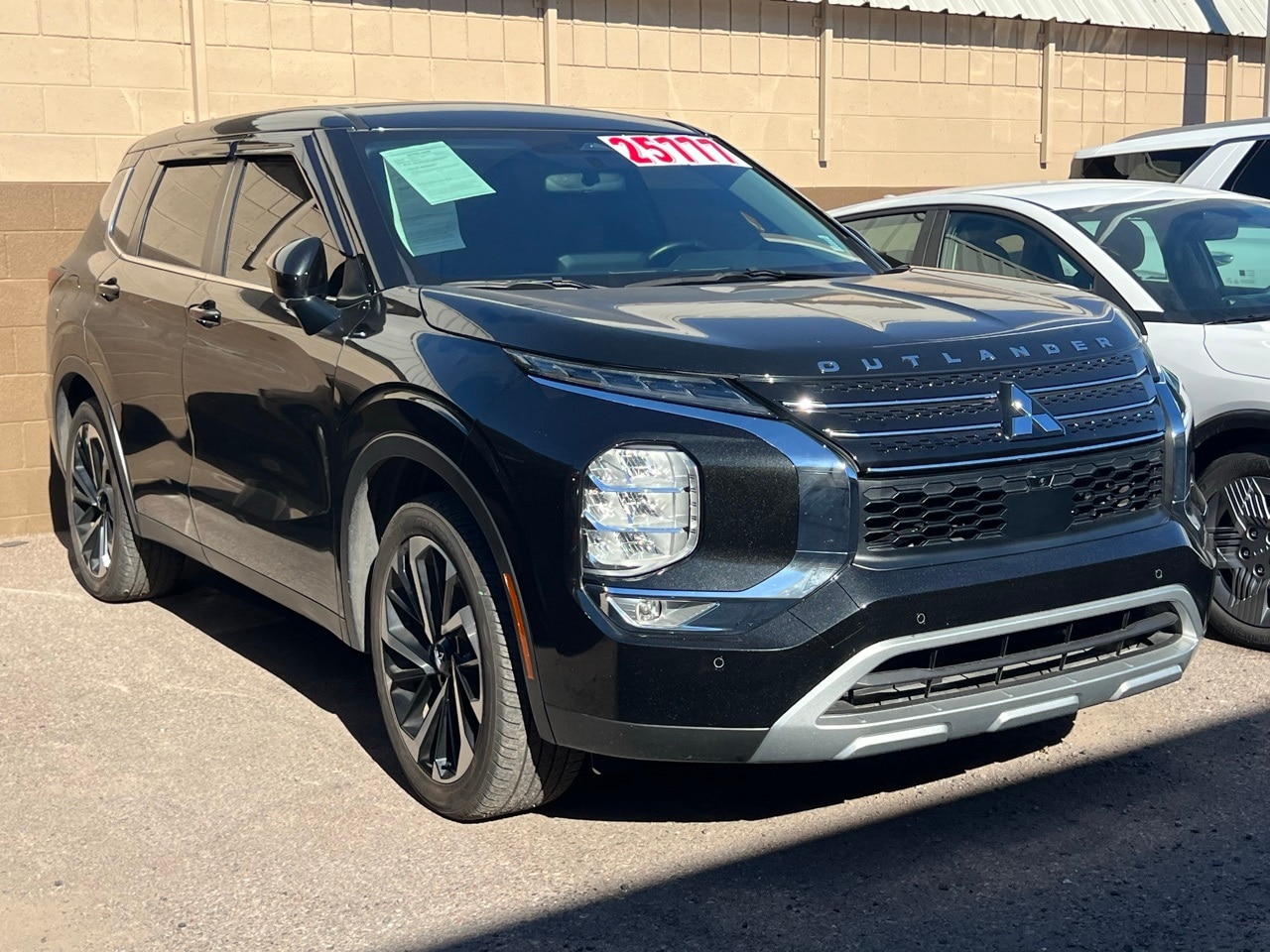 2023 Mitsubishi Outlander