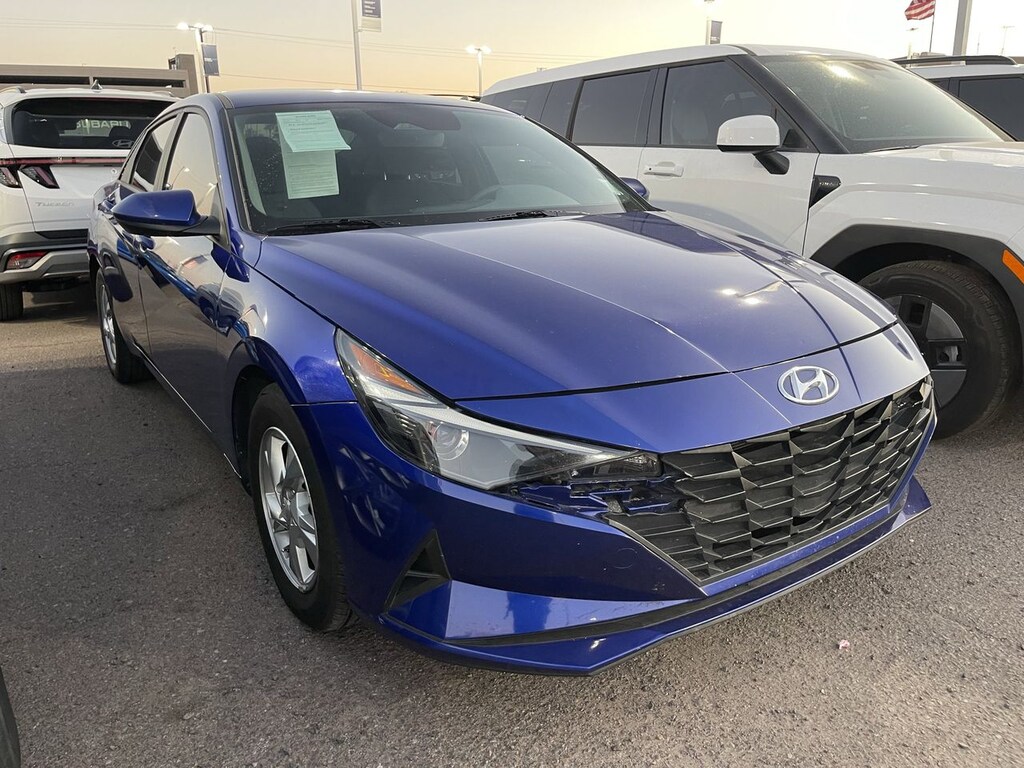 Used 2023 Hyundai Elantra
