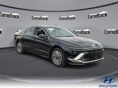 2025 Hyundai Sonata Hybrid Limited Sedan