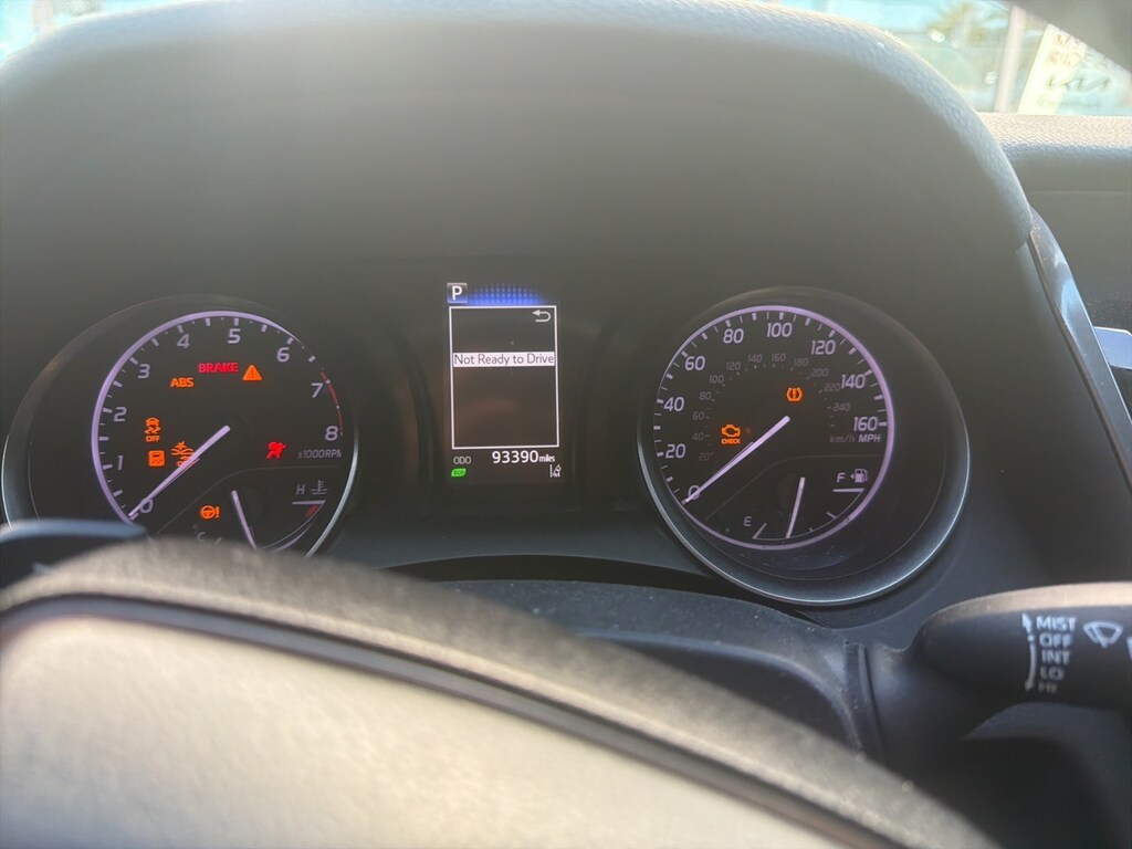 Used 2021 Toyota Camry SE Sedan