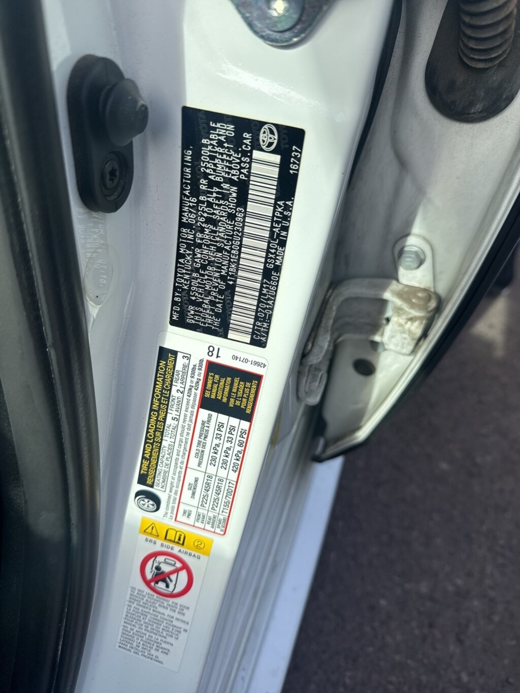 Used 2016 Toyota Avalon Limited Sedan