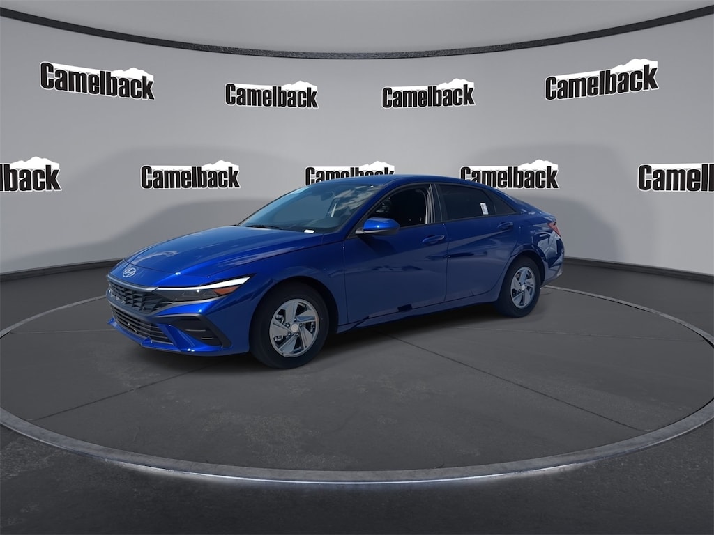 New 2025 Hyundai Elantra SE Sedan