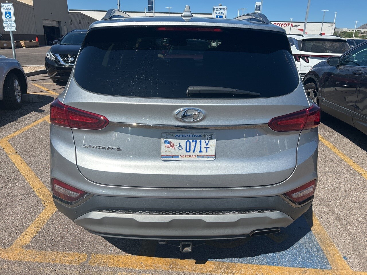 2020 Hyundai Santa Fe Limited photo 2